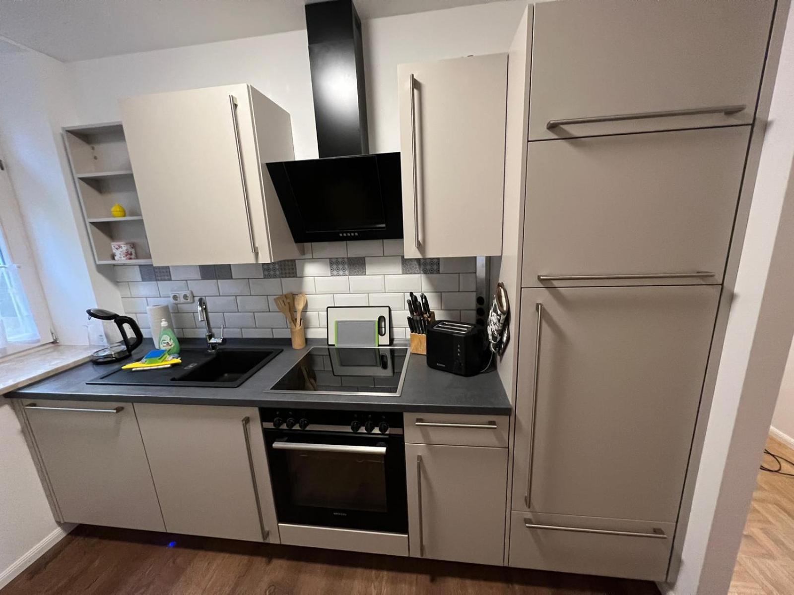 Apartment Bernstein Ruhig, Familienfreundlich Mit Garten Rostock Bagian luar foto