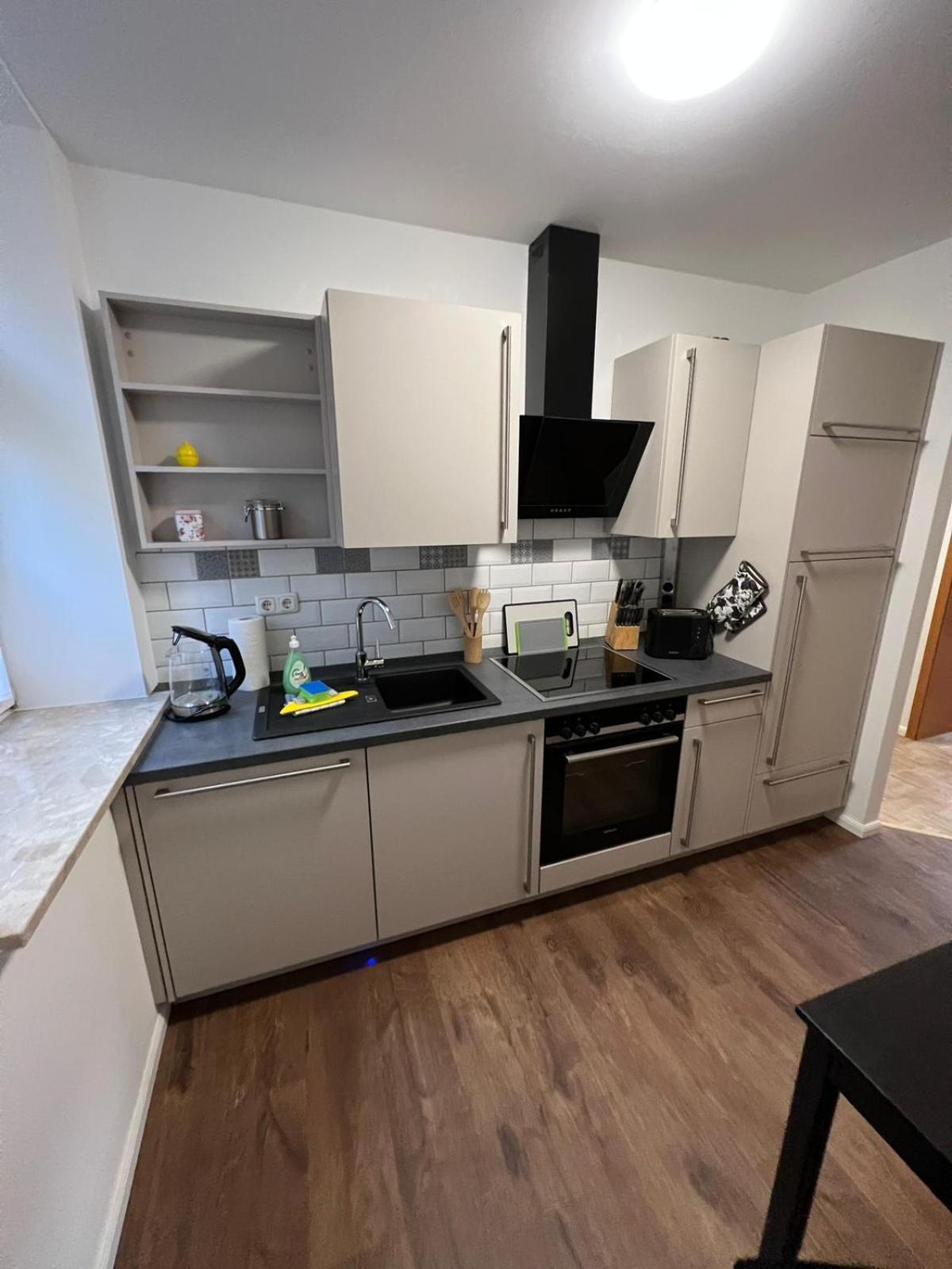 Apartment Bernstein Ruhig, Familienfreundlich Mit Garten Rostock Bagian luar foto
